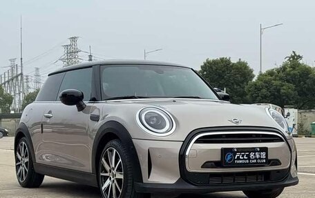 MINI Clubman, 2022 год, 1 773 000 рублей, 3 фотография