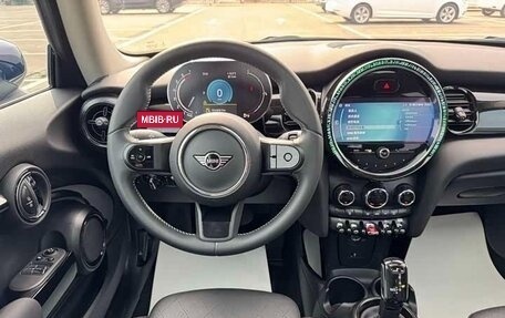 MINI Clubman, 2022 год, 1 773 000 рублей, 17 фотография