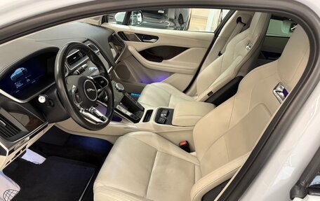 Jaguar I-Pace I, 2020 год, 3 900 000 рублей, 9 фотография