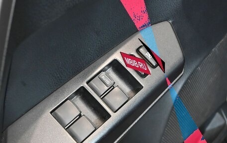 Toyota RAV4, 2016 год, 2 400 000 рублей, 18 фотография