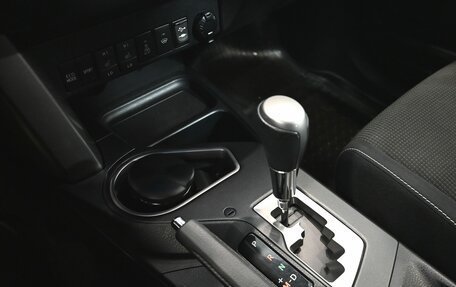 Toyota RAV4, 2016 год, 2 400 000 рублей, 20 фотография