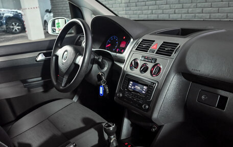 Volkswagen Touran III, 2008 год, 730 000 рублей, 14 фотография