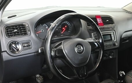 Volkswagen Polo VI (EU Market), 2016 год, 820 000 рублей, 13 фотография