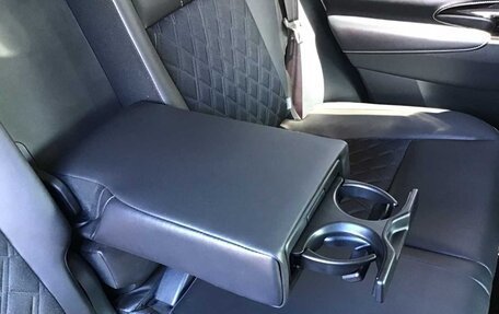 Toyota Harrier, 2020 год, 2 320 000 рублей, 18 фотография