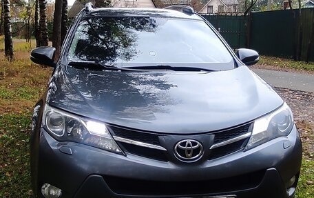 Toyota RAV4, 2014 год, 1 800 000 рублей, 9 фотография