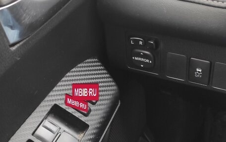 Toyota RAV4, 2014 год, 1 800 000 рублей, 16 фотография