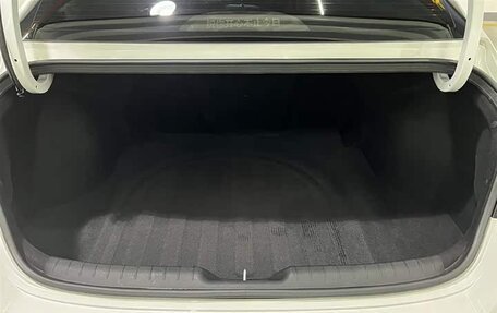 Hyundai Elantra, 2024 год, 1 750 000 рублей, 7 фотография