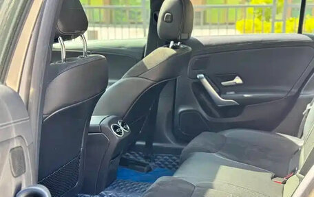 Mercedes-Benz A-Класс, 2022 год, 1 460 999 рублей, 10 фотография