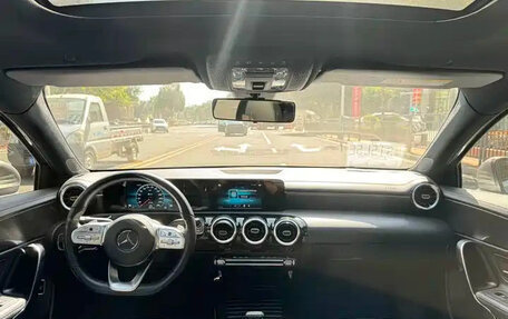 Mercedes-Benz A-Класс, 2022 год, 1 460 999 рублей, 7 фотография