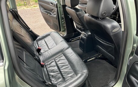 Volkswagen Passat B5+ рестайлинг, 2001 год, 600 000 рублей, 21 фотография