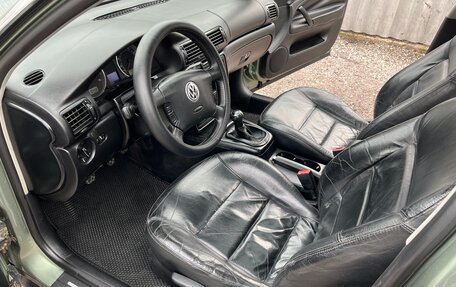 Volkswagen Passat B5+ рестайлинг, 2001 год, 600 000 рублей, 23 фотография