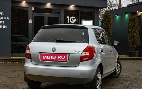 Skoda Fabia II, 2010 год, 589 000 рублей, 3 фотография