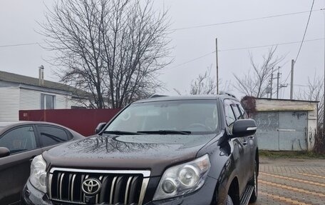 Toyota Land Cruiser Prado 150 рестайлинг 2, 2010 год, 2 550 000 рублей, 1 фотография