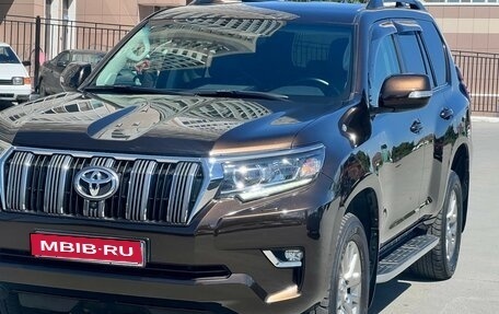 Toyota Land Cruiser Prado 150 рестайлинг 2, 2020 год, 5 100 000 рублей, 1 фотография