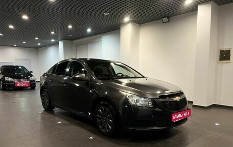 Chevrolet Cruze II, 2010 год, 616 000 рублей, 1 фотография