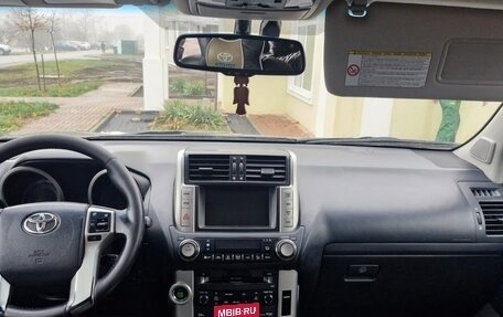 Toyota Land Cruiser Prado 150 рестайлинг 2, 2010 год, 2 550 000 рублей, 5 фотография