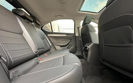 Skoda Superb III рестайлинг, 2025 год, 3 000 000 рублей, 12 фотография