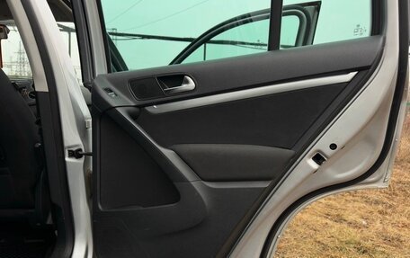 Volkswagen Tiguan I, 2011 год, 1 270 000 рублей, 13 фотография