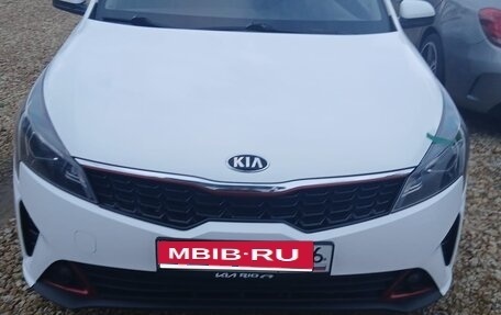 KIA Rio IV, 2021 год, 1 180 000 рублей, 1 фотография
