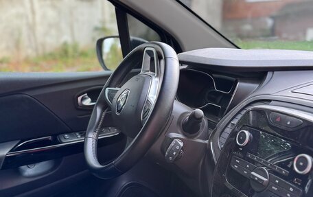 Renault Kaptur I рестайлинг, 2021 год, 1 700 000 рублей, 12 фотография