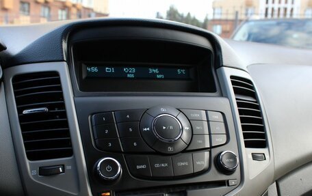 Chevrolet Cruze II, 2010 год, 639 000 рублей, 11 фотография