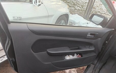 Ford Focus II рестайлинг, 2007 год, 300 000 рублей, 3 фотография