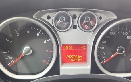 Ford Focus II рестайлинг, 2010 год, 1 050 000 рублей, 14 фотография