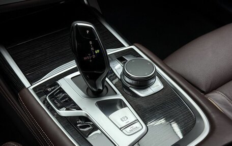 BMW 7 серия, 2019 год, 6 490 000 рублей, 18 фотография
