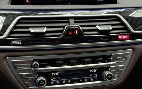 BMW 7 серия, 2019 год, 6 490 000 рублей, 14 фотография