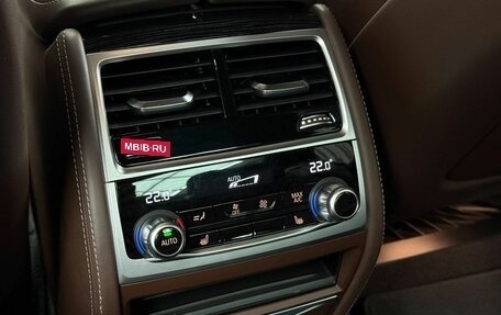 BMW 7 серия, 2019 год, 6 490 000 рублей, 15 фотография