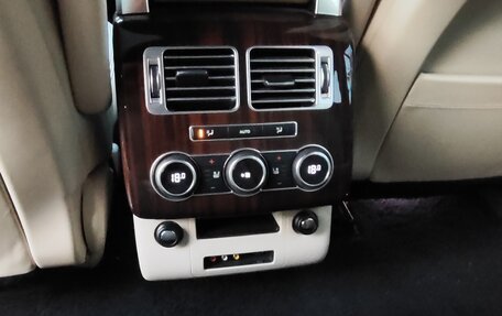 Land Rover Range Rover IV рестайлинг, 2014 год, 4 100 000 рублей, 15 фотография