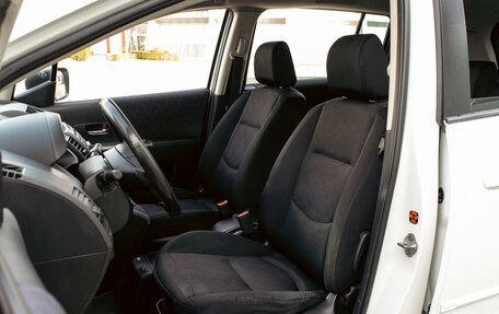 Mazda 5 I рестайлинг, 2008 год, 895 000 рублей, 11 фотография