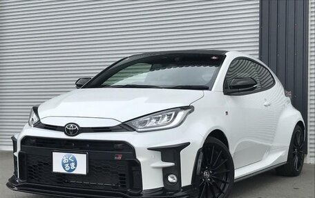 Toyota Yaris, 2020 год, 1 430 555 рублей, 1 фотография