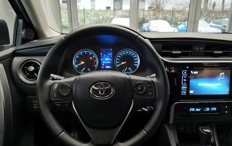 Toyota Corolla, 2016 год, 1 670 000 рублей, 30 фотография