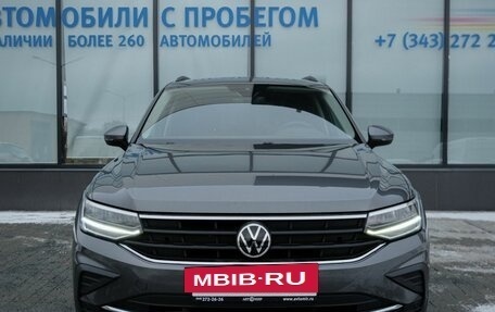 Volkswagen Tiguan II, 2021 год, 2 650 000 рублей, 8 фотография