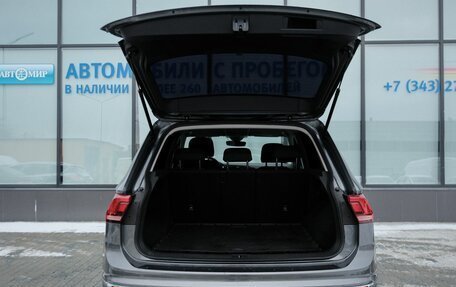 Volkswagen Tiguan II, 2021 год, 2 650 000 рублей, 19 фотография