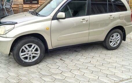 Toyota RAV4, 2003 год, 799 000 рублей, 3 фотография