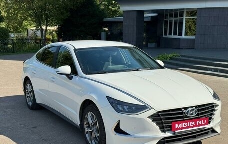 Hyundai Sonata VIII, 2020 год, 1 650 000 рублей, 3 фотография