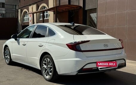 Hyundai Sonata VIII, 2020 год, 1 650 000 рублей, 10 фотография