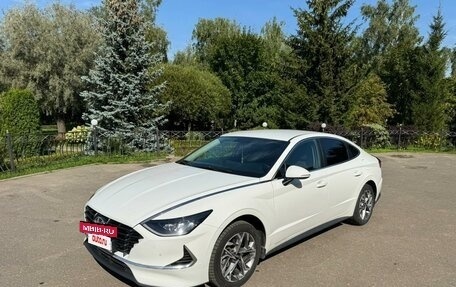 Hyundai Sonata VIII, 2020 год, 1 650 000 рублей, 2 фотография