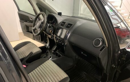 Suzuki SX4 II рестайлинг, 2011 год, 758 000 рублей, 32 фотография