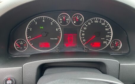 Audi A6, 2003 год, 820 000 рублей, 17 фотография