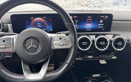 Mercedes-Benz A-Класс, 2020 год, 2 200 000 рублей, 10 фотография