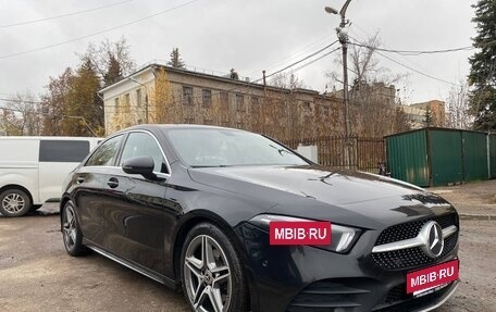 Mercedes-Benz A-Класс, 2020 год, 2 200 000 рублей, 2 фотография