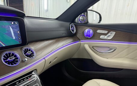 Mercedes-Benz E-Класс AMG, 2017 год, 4 250 000 рублей, 12 фотография