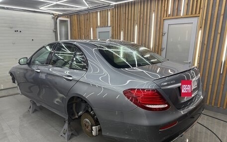 Mercedes-Benz E-Класс AMG, 2017 год, 4 250 000 рублей, 36 фотография