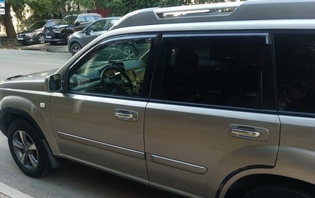 Nissan X-Trail, 2005 год, 670 000 рублей, 2 фотография