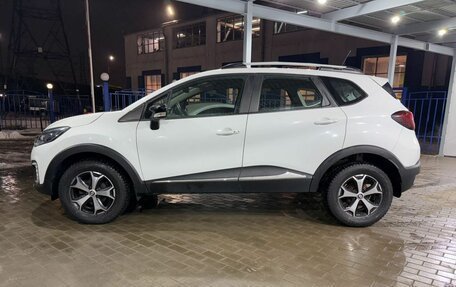 Renault Kaptur I рестайлинг, 2020 год, 1 399 000 рублей, 2 фотография