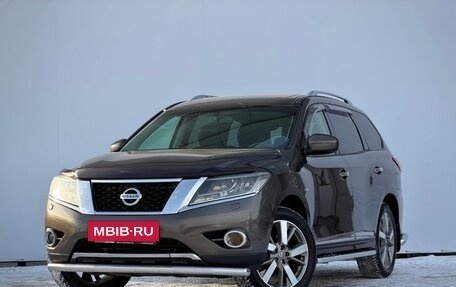 Nissan Pathfinder, 2014 год, 1 790 000 рублей, 2 фотография