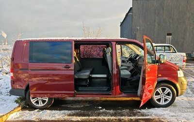 Volkswagen Transporter T5 рестайлинг, 2006 год, 990 000 рублей, 1 фотография